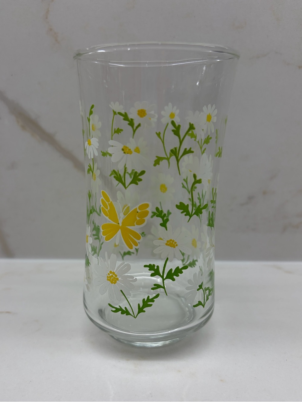 Vintage Libbey Daisy and Butterfly White Yellow Green Drinking Glasses Gold 1970